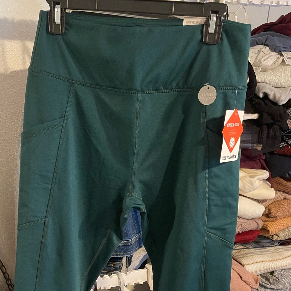 New XL green crop leggings w pockets